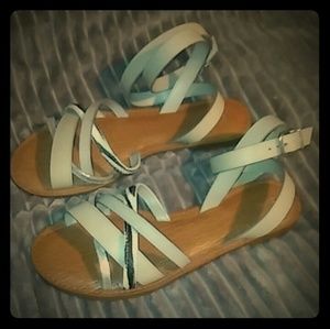 NWOT Gianni Bini ankle wrap sandals